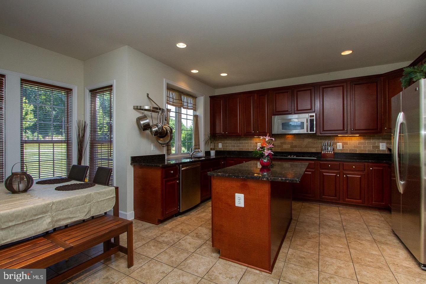 9120 LAUREL HIGHLANDS PL