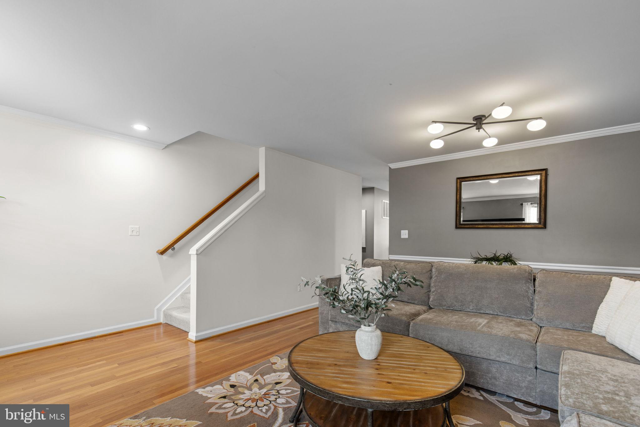 2904 TRUFFLE OAK PLACE