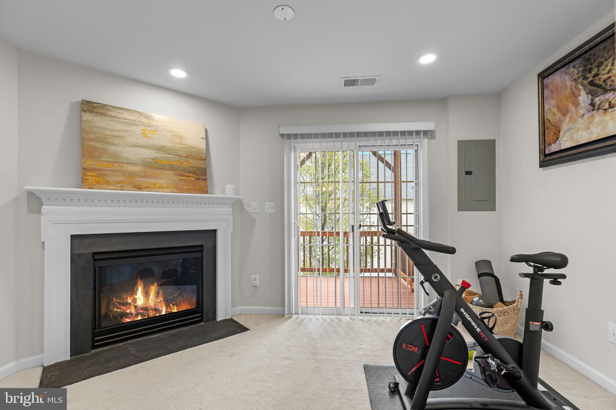2904 TRUFFLE OAK PLACE
