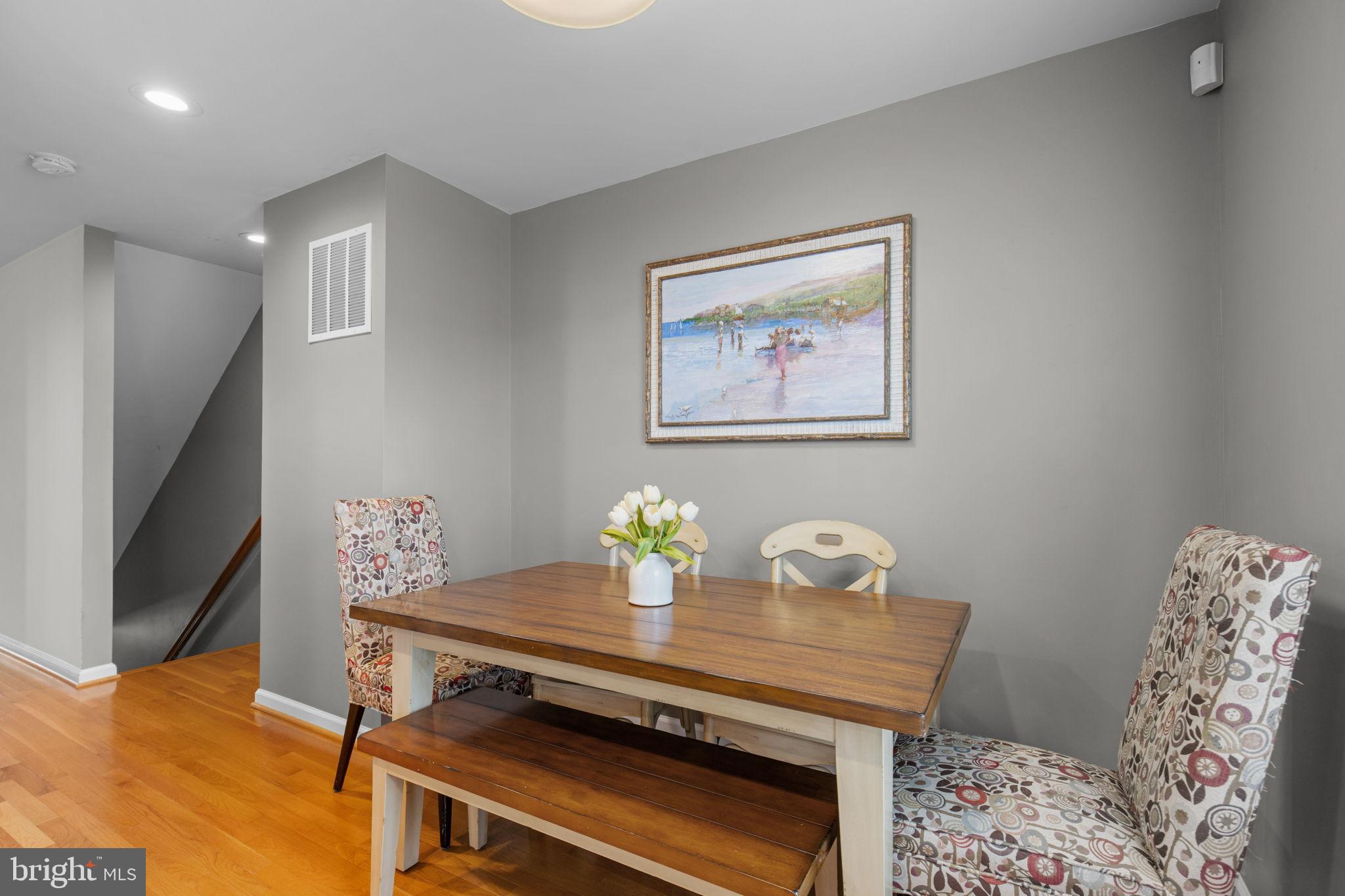 2904 TRUFFLE OAK PLACE