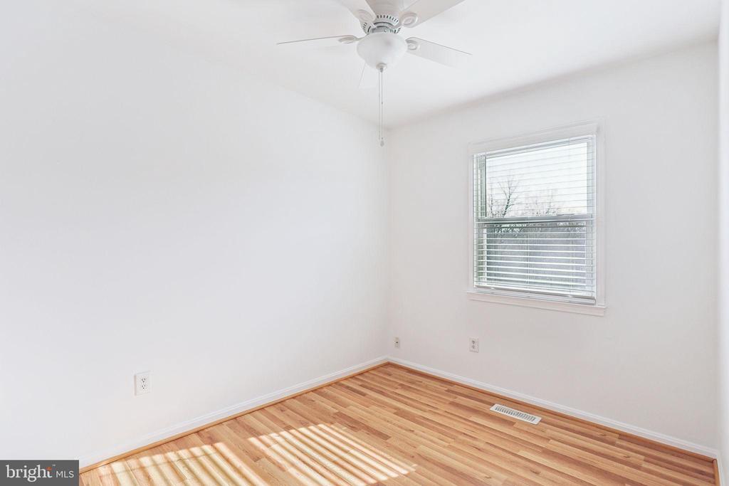 7413 SABIN DRIVE