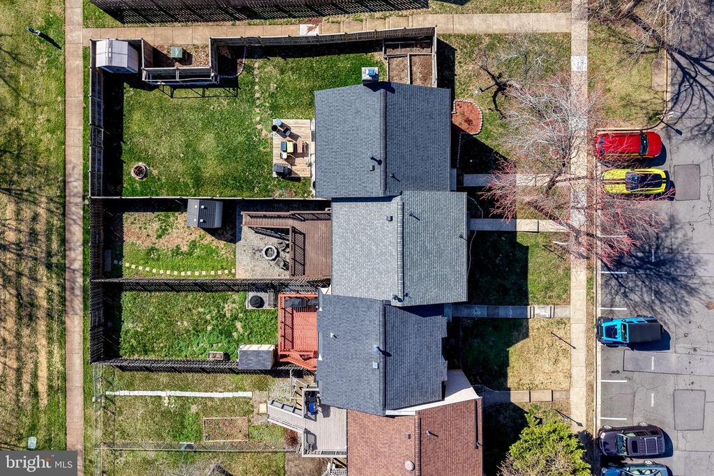 7413 SABIN DRIVE