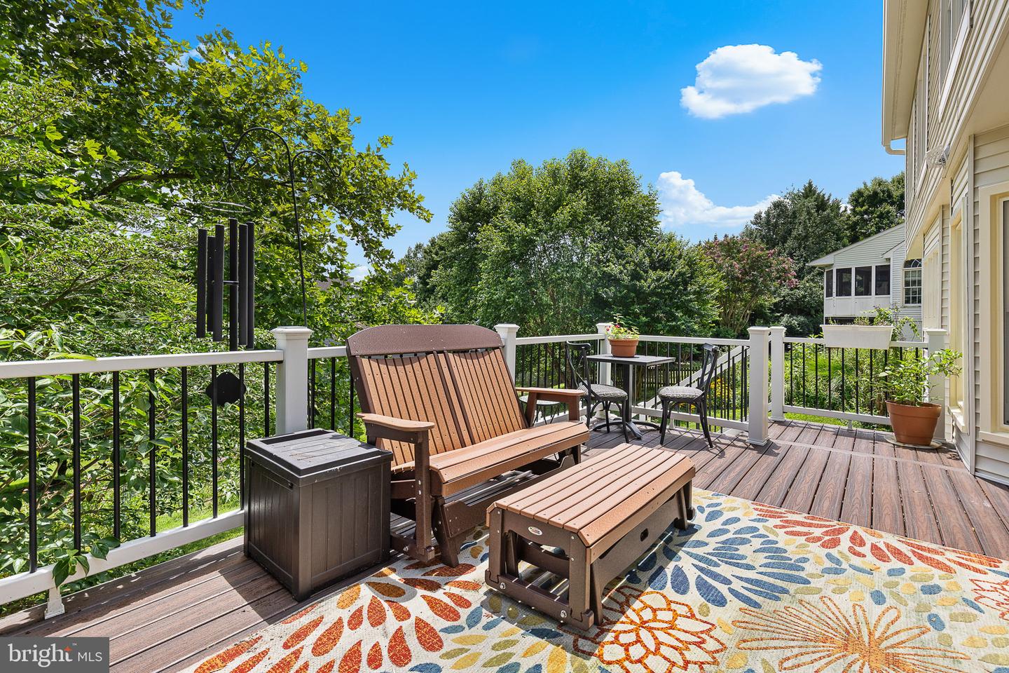 33 Westbrook Ln
