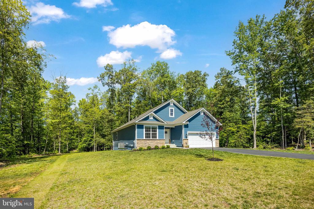 626 LONG MEADOW DRIVE