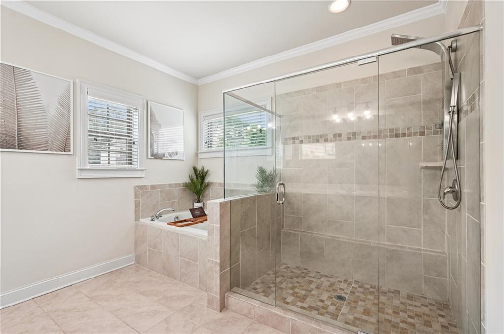 197 Hickory Pointe Drive