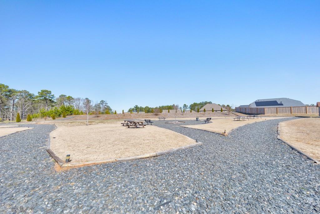 197 Hickory Pointe Drive