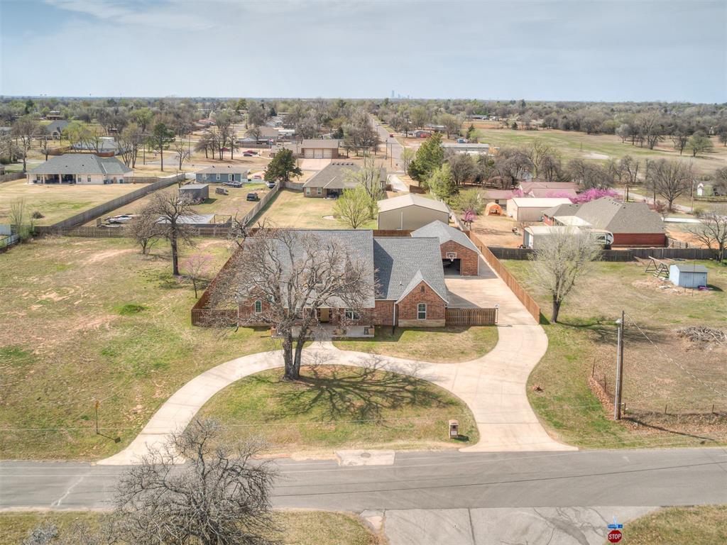 715 S Friendly Road