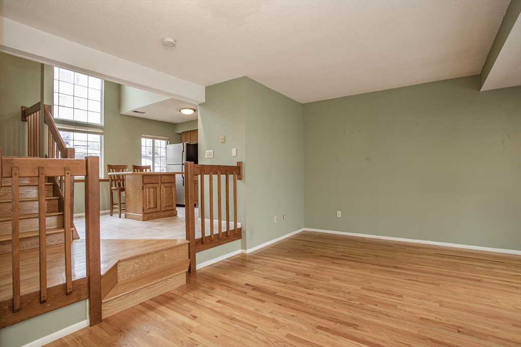 119 Tall Oaks Drive # I