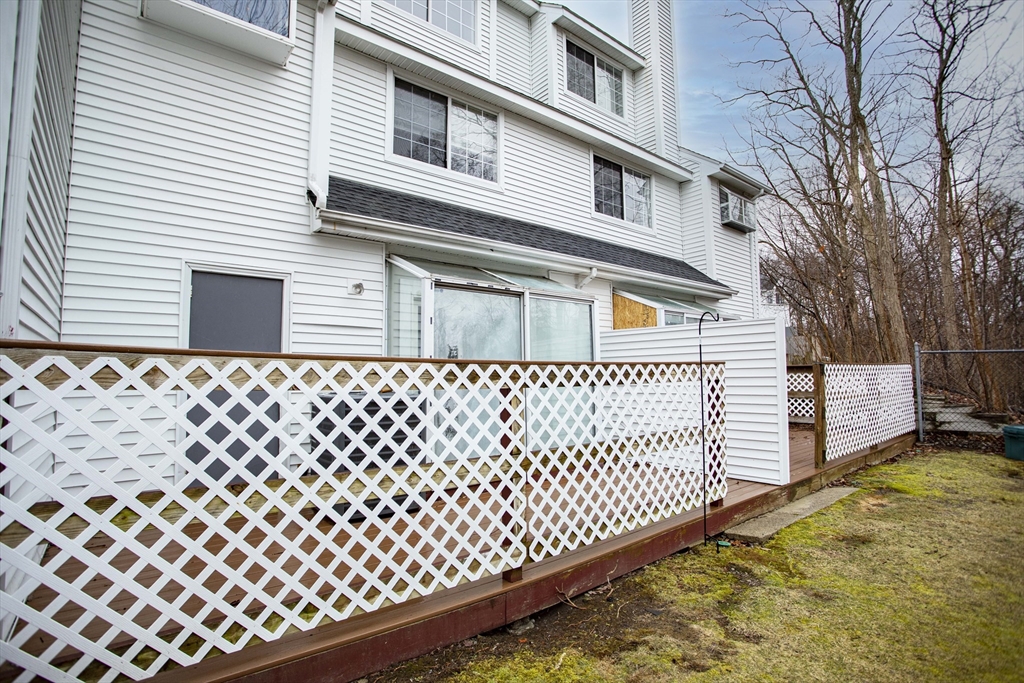 119 Tall Oaks Drive # I