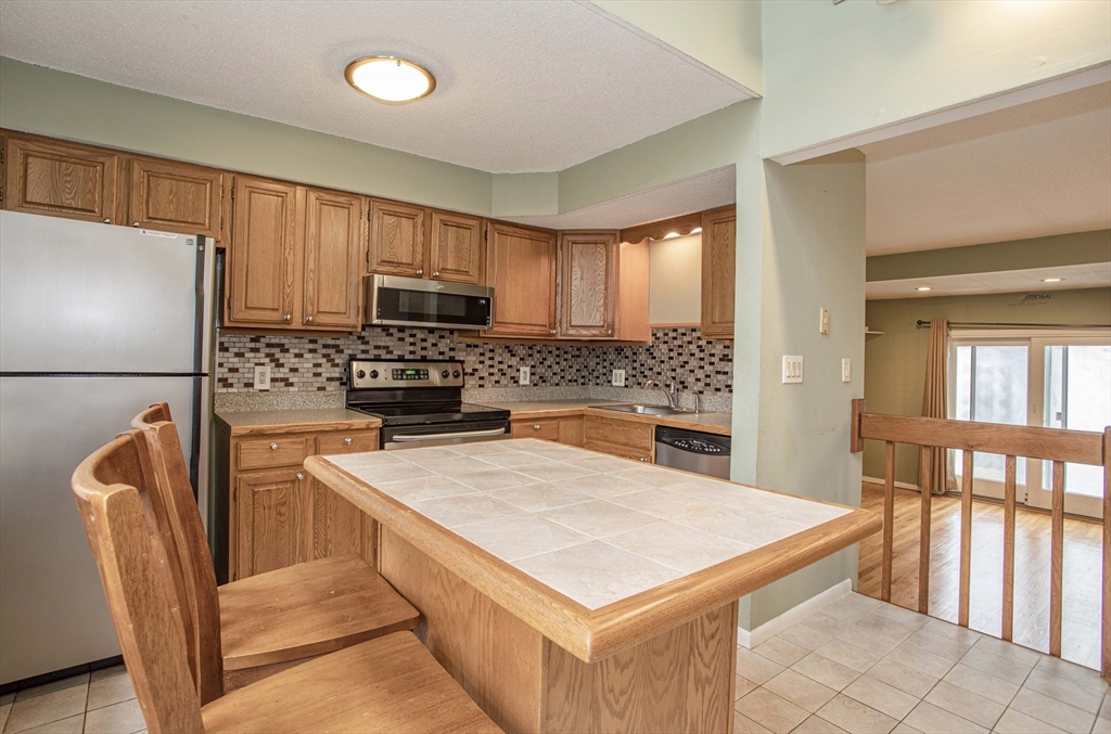 119 Tall Oaks Drive # I