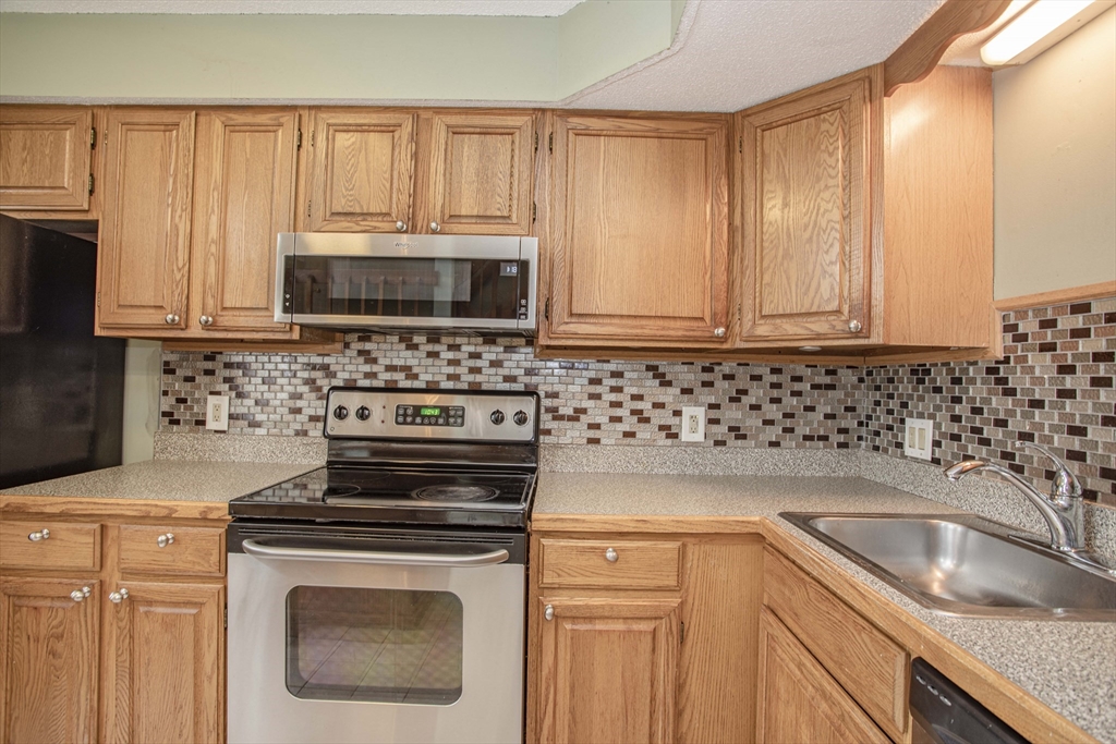 119 Tall Oaks Drive # I