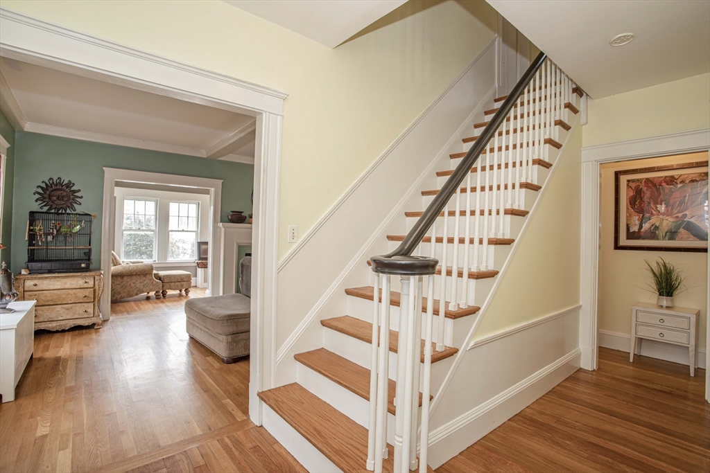552 West Elm Street