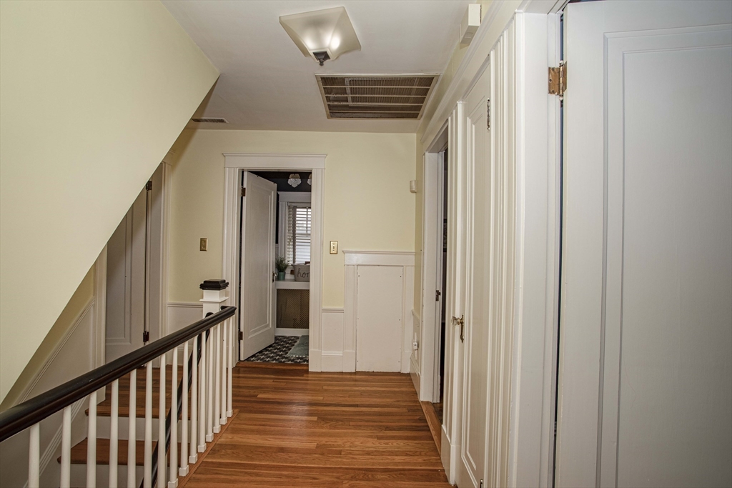 552 West Elm Street