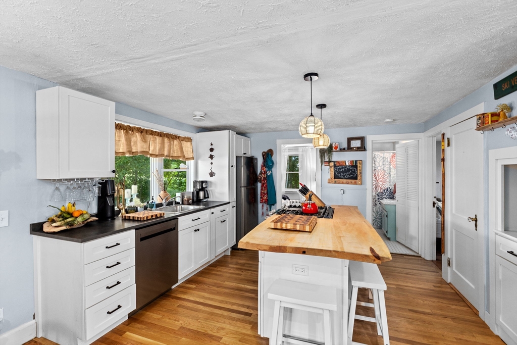 75 Standish Ave