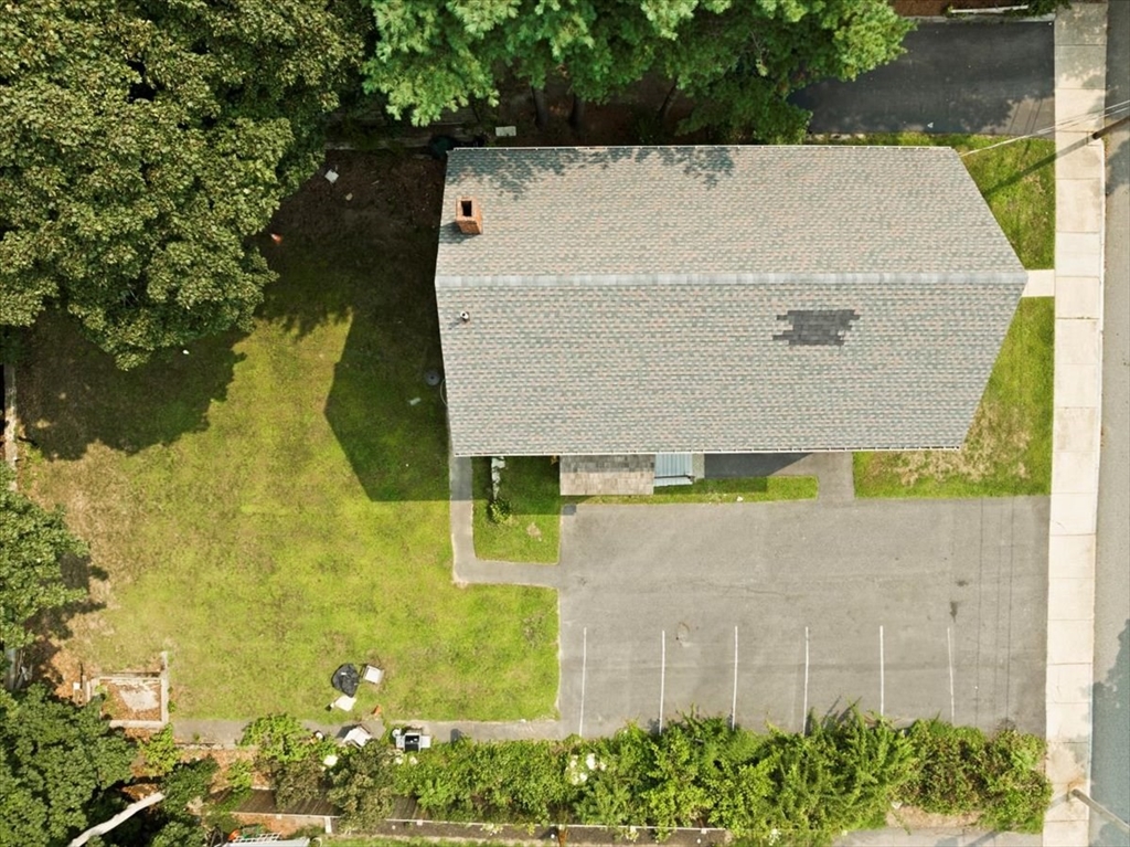 24 Linden St