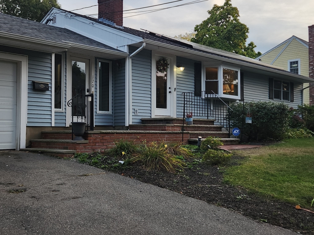 170 Forest St