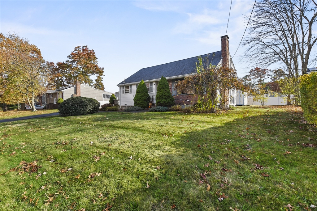15 Colleen Drive