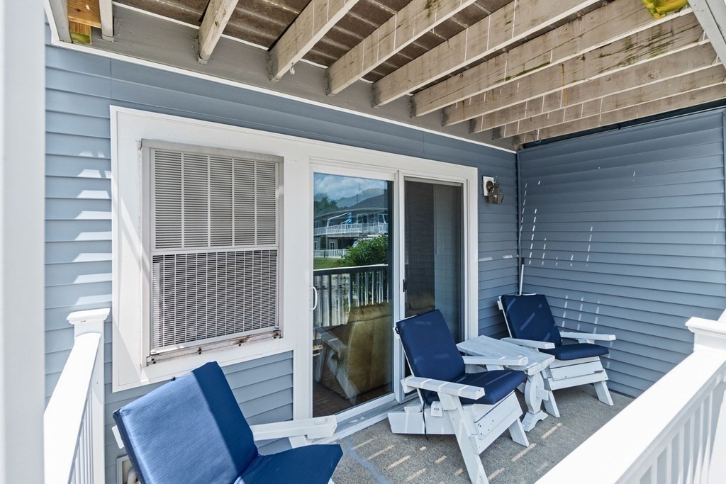 450 Somerset Ave # 4 Unit: 4-4