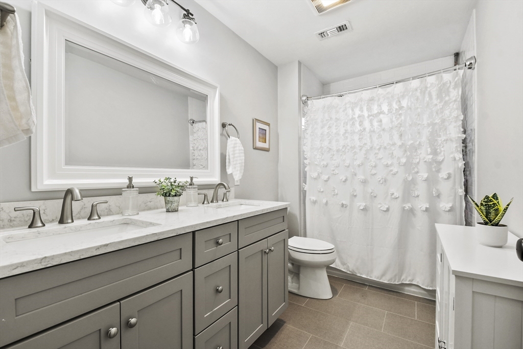 32 Oak Meadow Place # 32