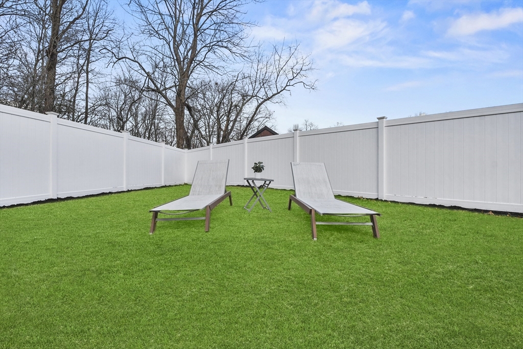 32 Oak Meadow Place # 32