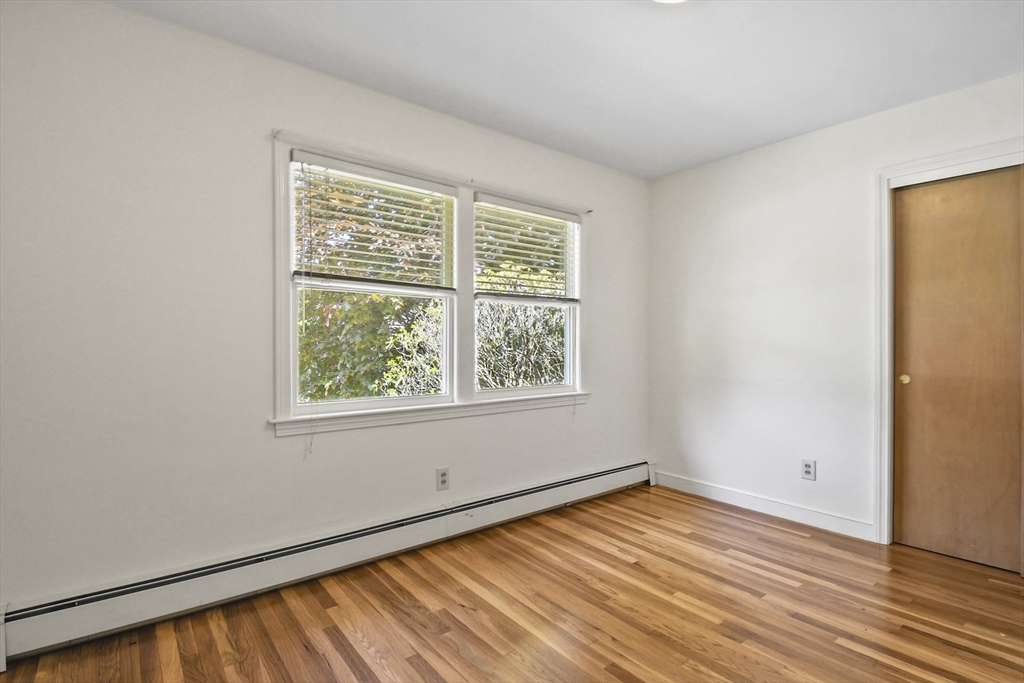 16 Chilton Rd
