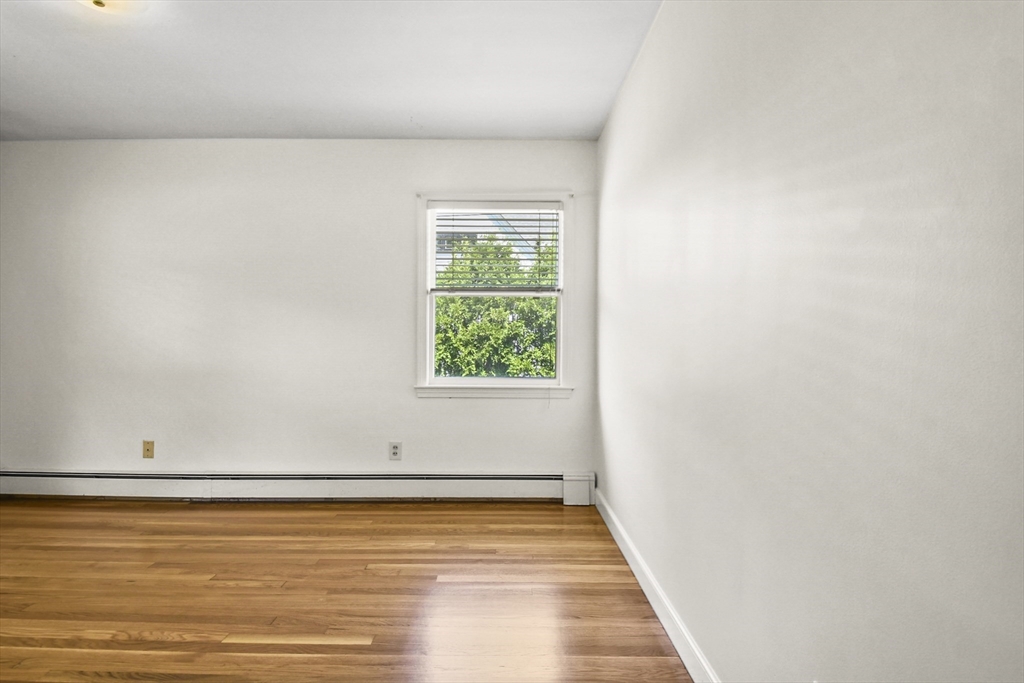16 Chilton Rd