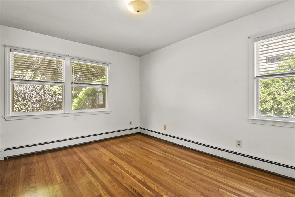 16 Chilton Rd