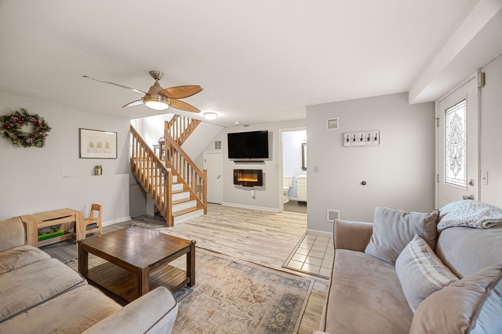 84 Willow Pond Dr # 84