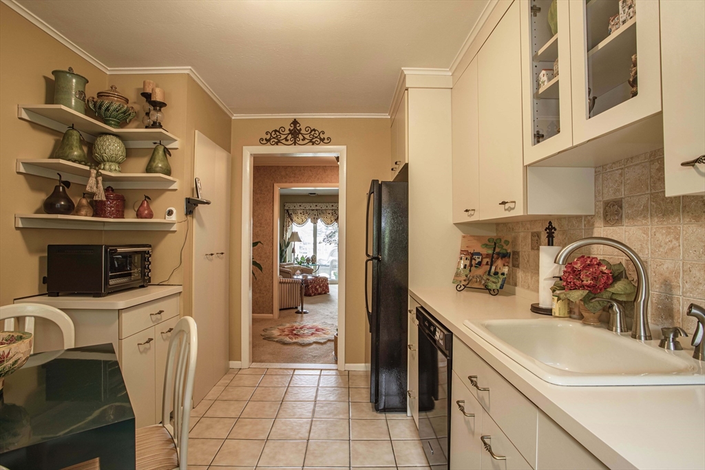 25 Bayberry Drive # 3