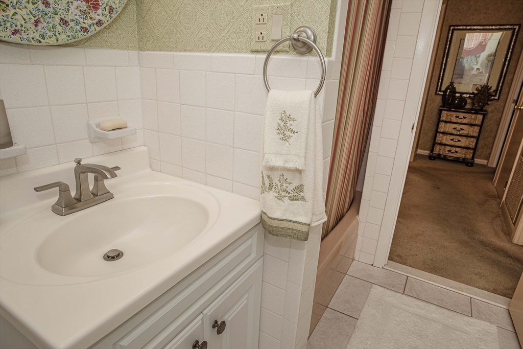 25 Bayberry Drive # 3