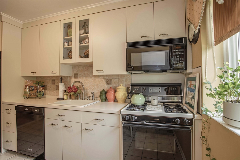 25 Bayberry Drive # 3