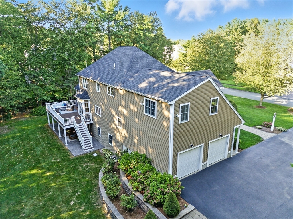 51 Stonegate Dr