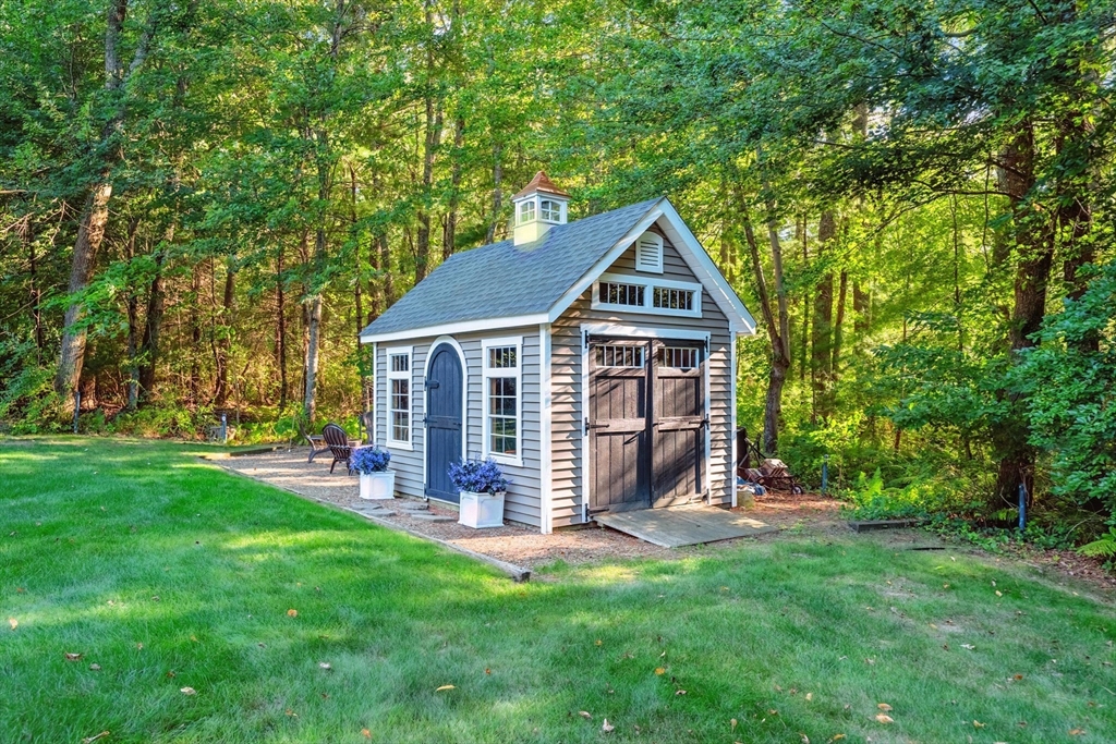 51 Stonegate Dr