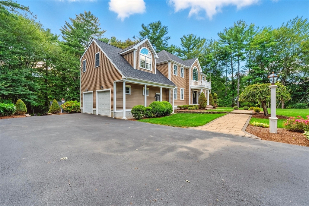 51 Stonegate Dr