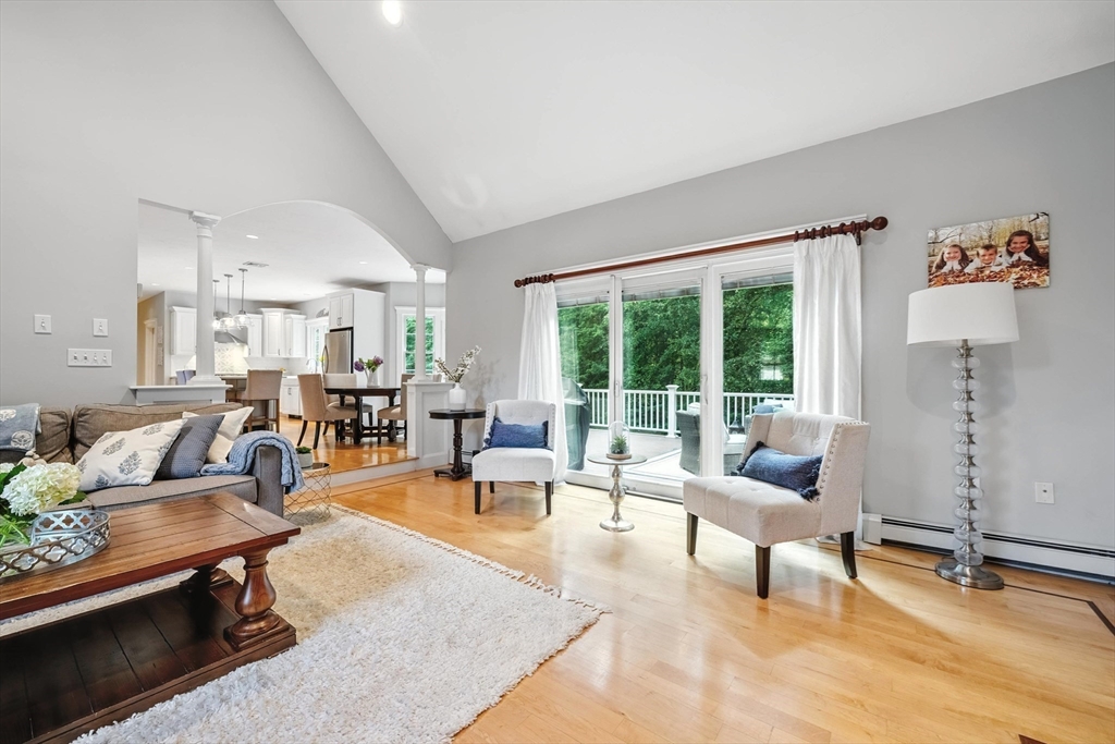 51 Stonegate Dr