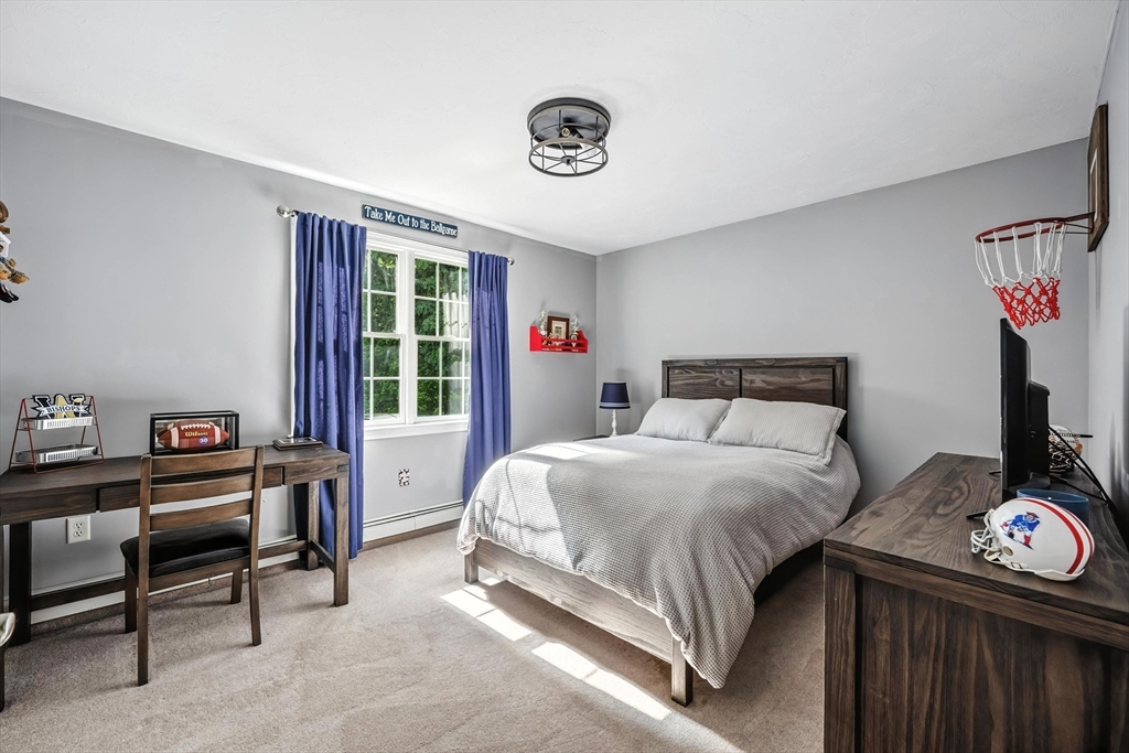 51 Stonegate Dr