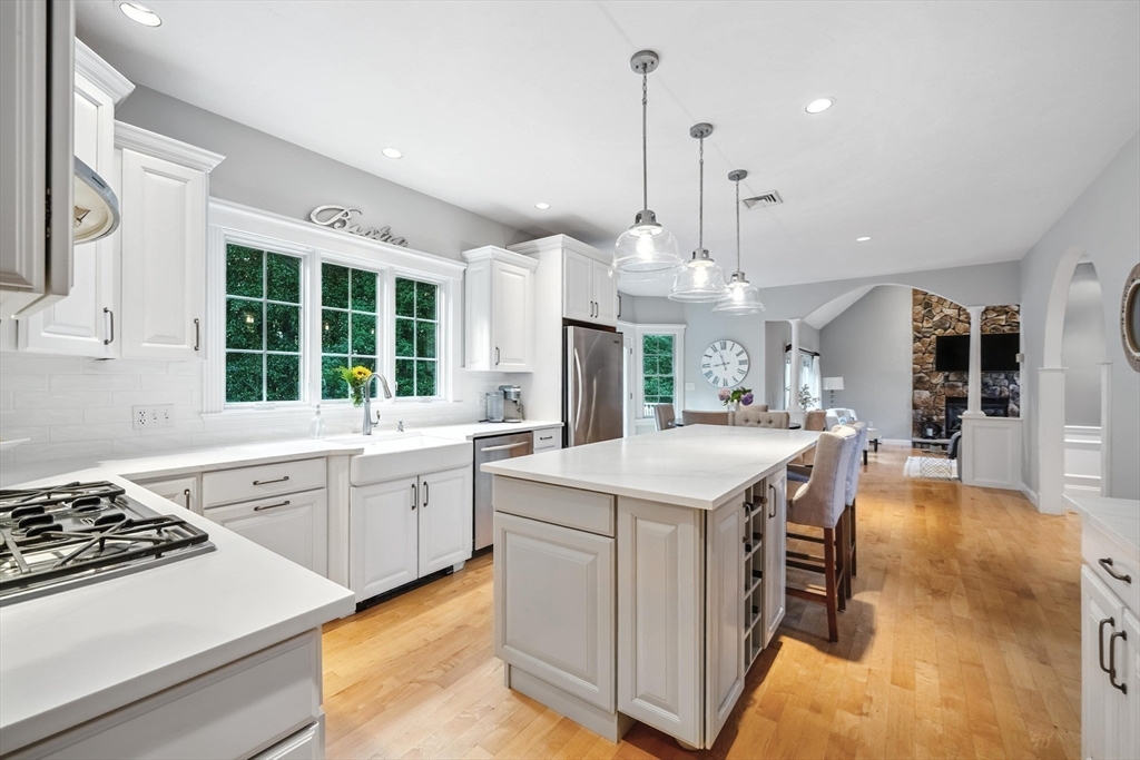 51 Stonegate Dr