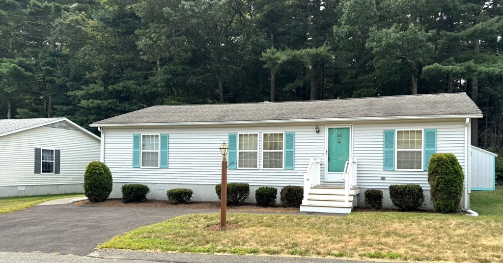 24 High Pond Drive