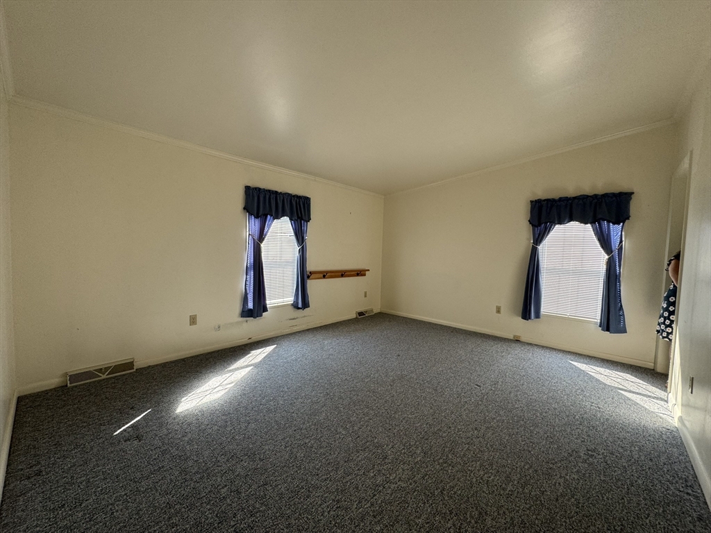 24 High Pond Drive