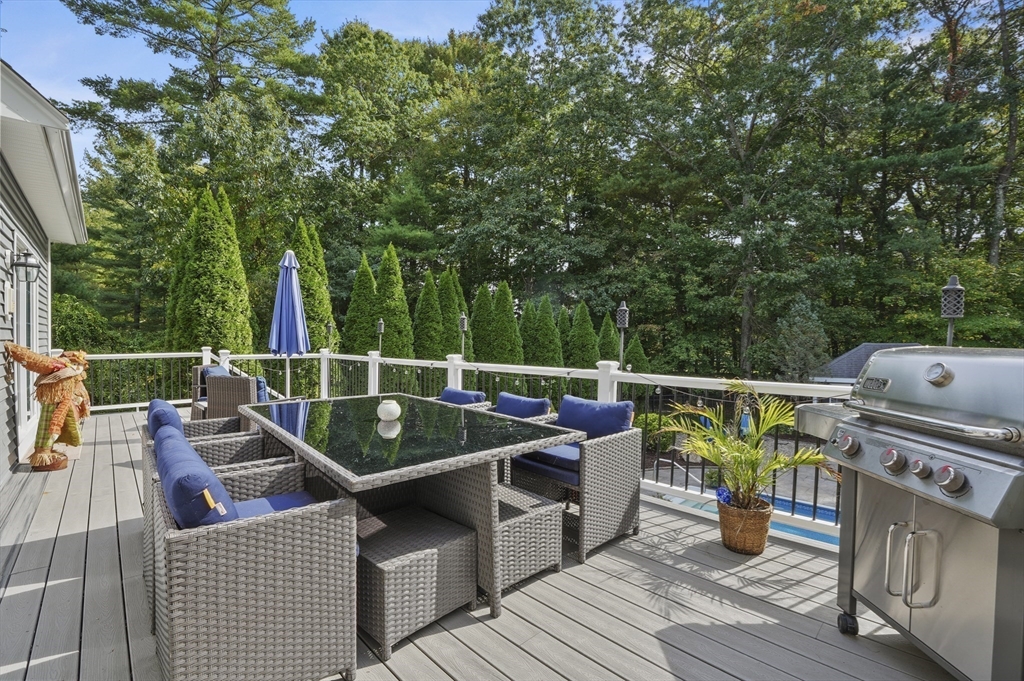 71 Stonegate Drive