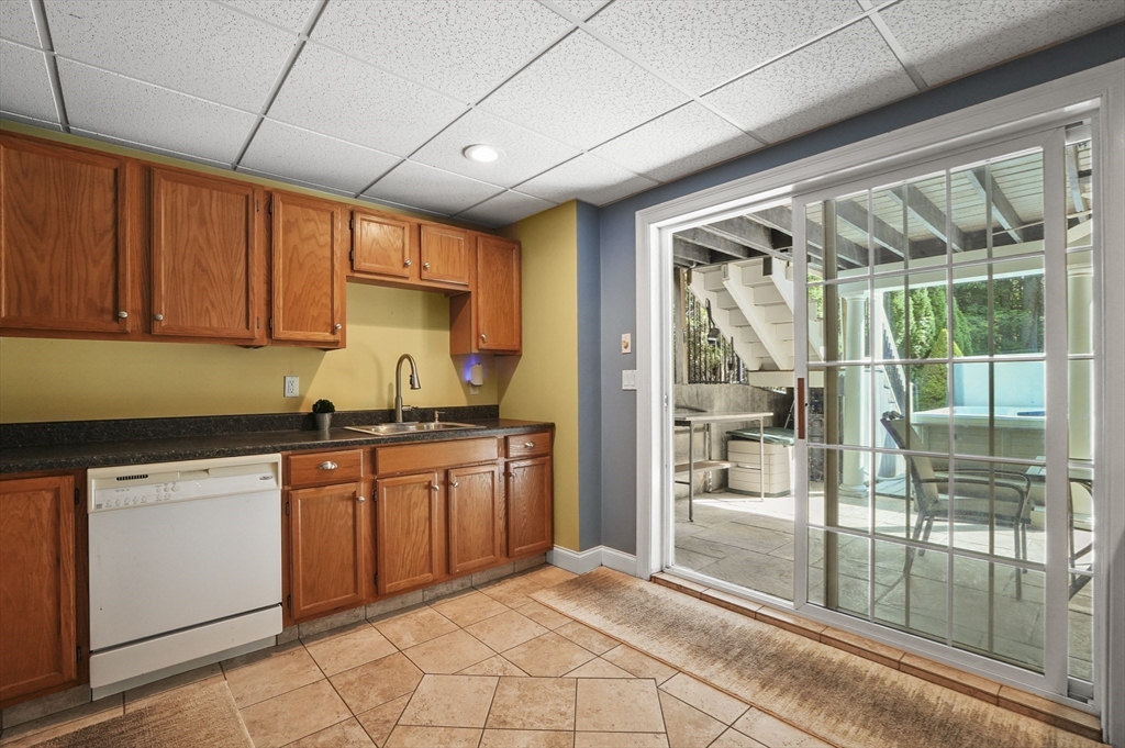 71 Stonegate Drive