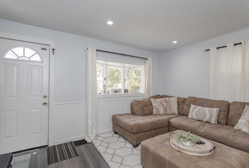33 Belmont Avenue