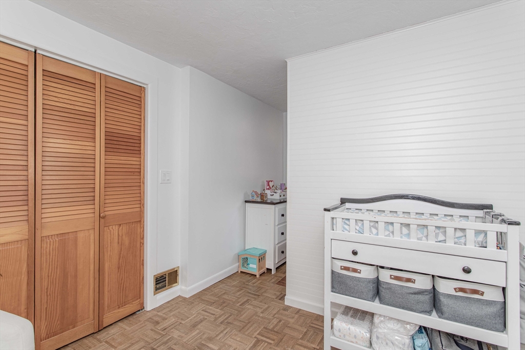 33 Belmont Avenue