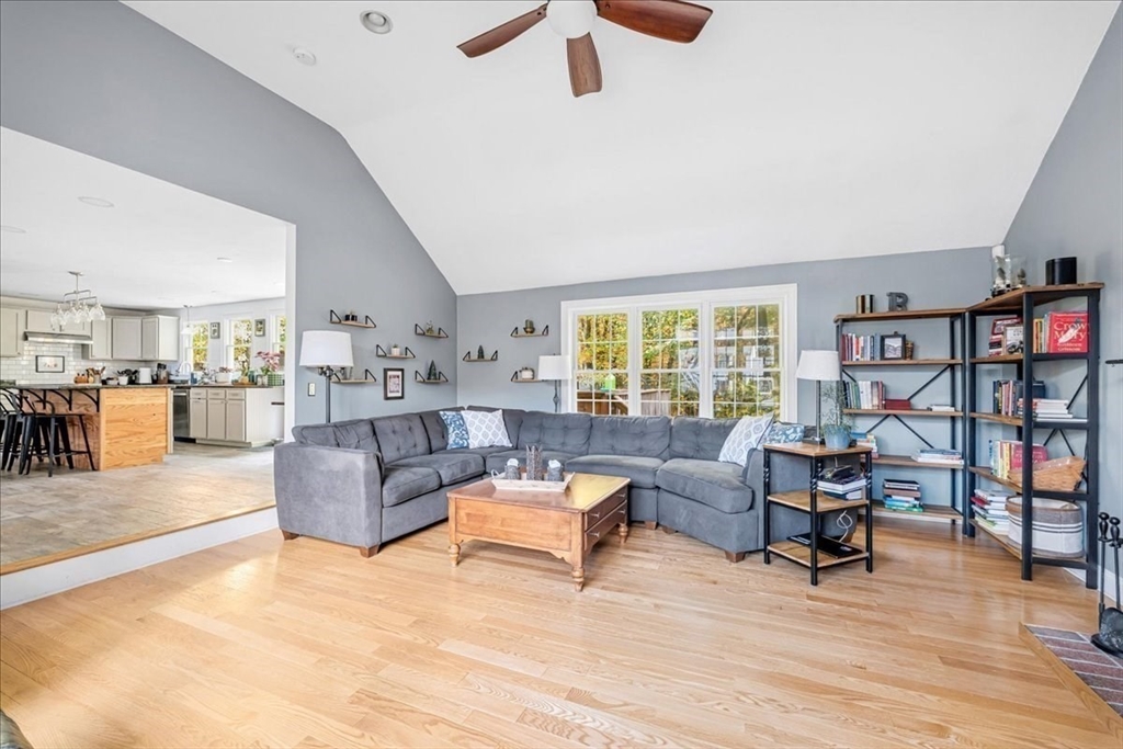 20 Edward Dr