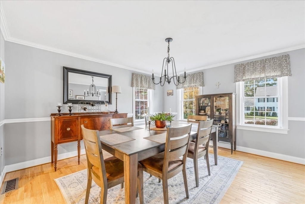 20 Edward Dr
