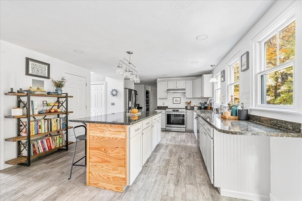 20 Edward Dr