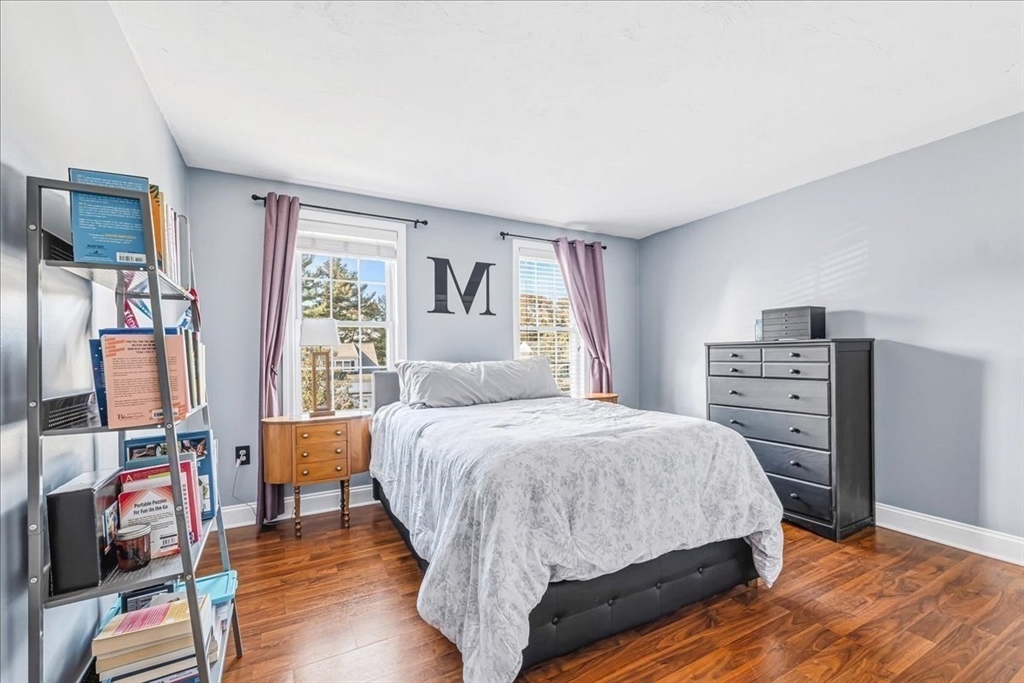 20 Edward Dr