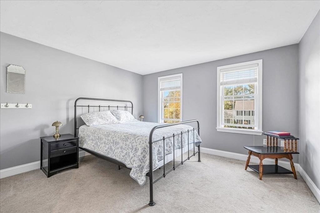 20 Edward Dr