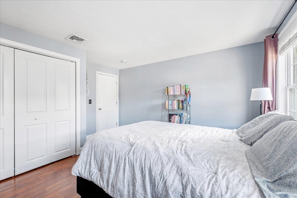 20 Edward Dr