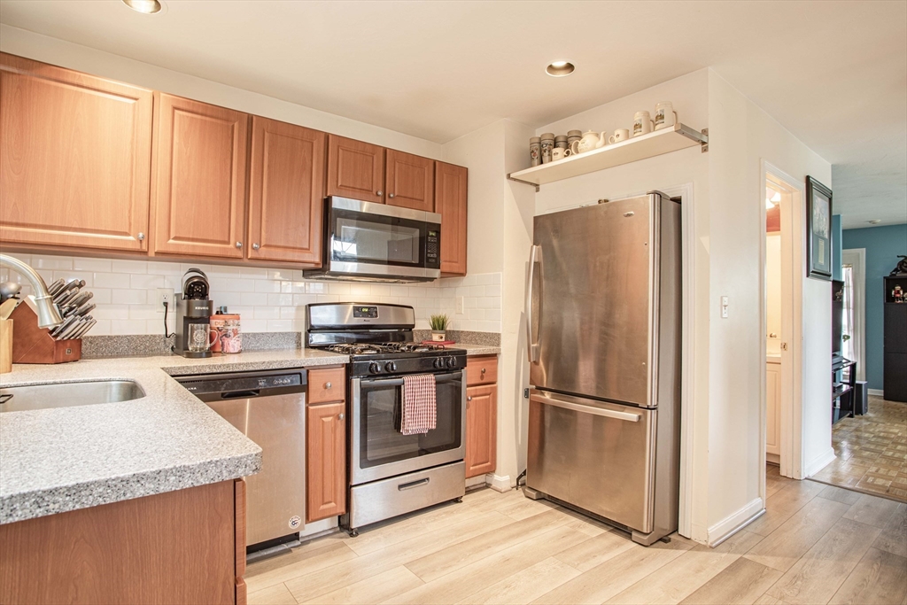 501 Auburn Street # 401